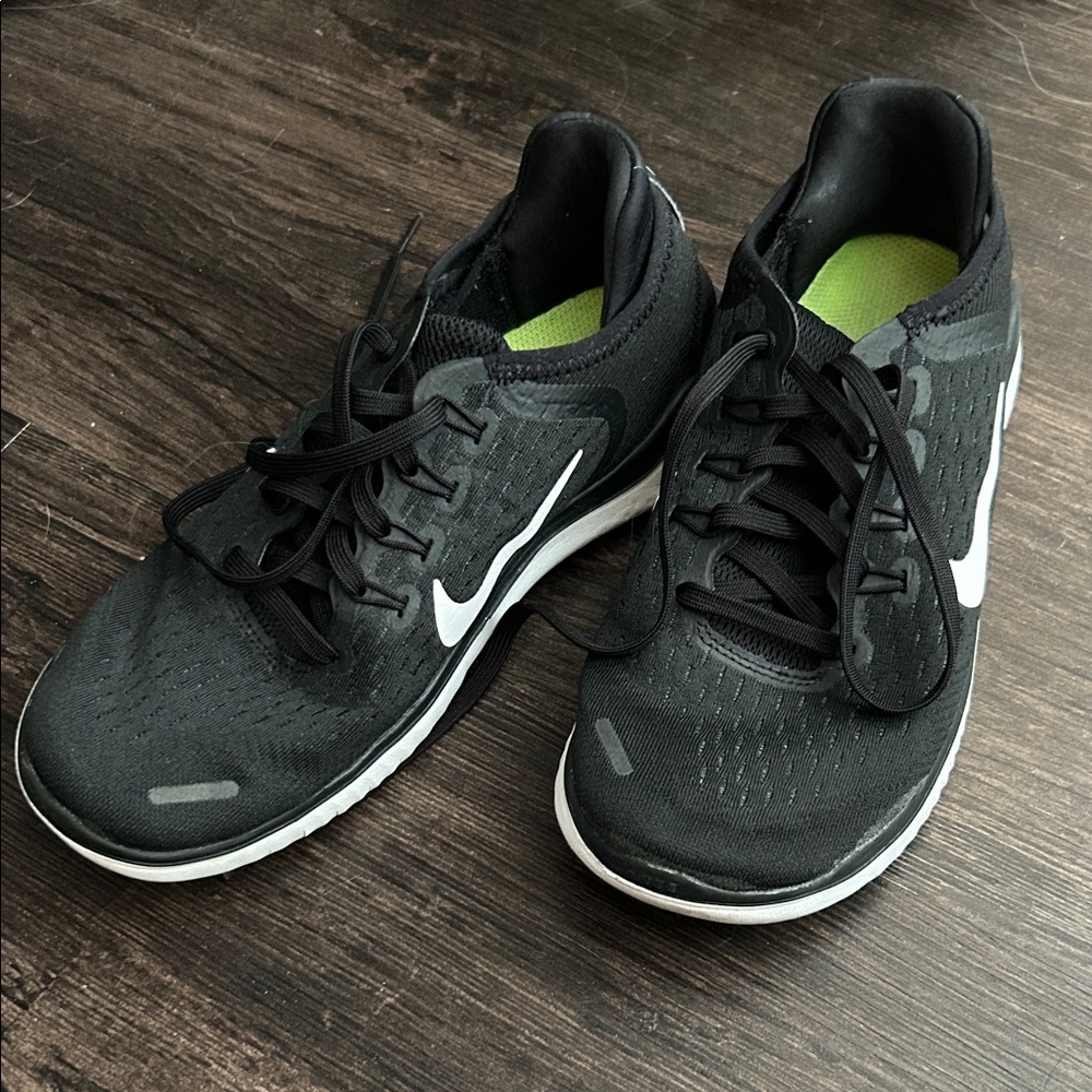 Nike Women’s Free Run Shoes